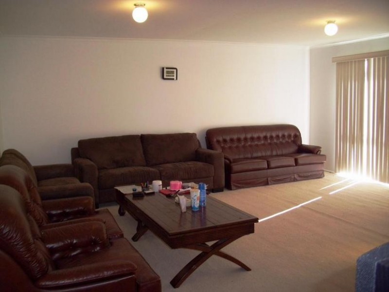 5 Blackwood Drive, Narre Warren VIC 3805