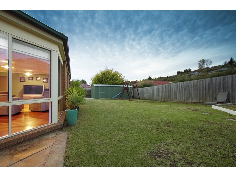 8 Chelsea Crescent, Berwick VIC 3806