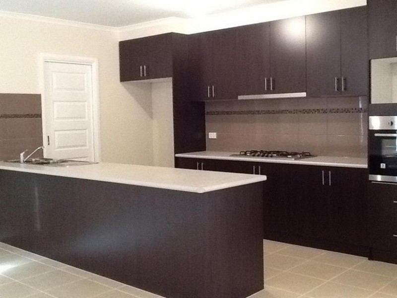 2/13 Damon Close, Narre Warren South VIC 3805