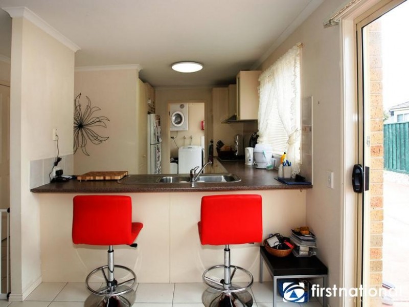 16 Harrington Drive, Narre Warren South VIC 3805