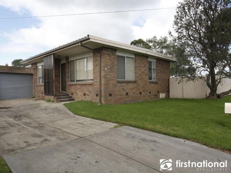 2/2-4 Gordon Street, Cranbourne VIC 3977