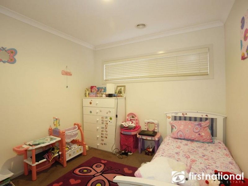 4 Blandford Crescent, Narre Warren South VIC 3805