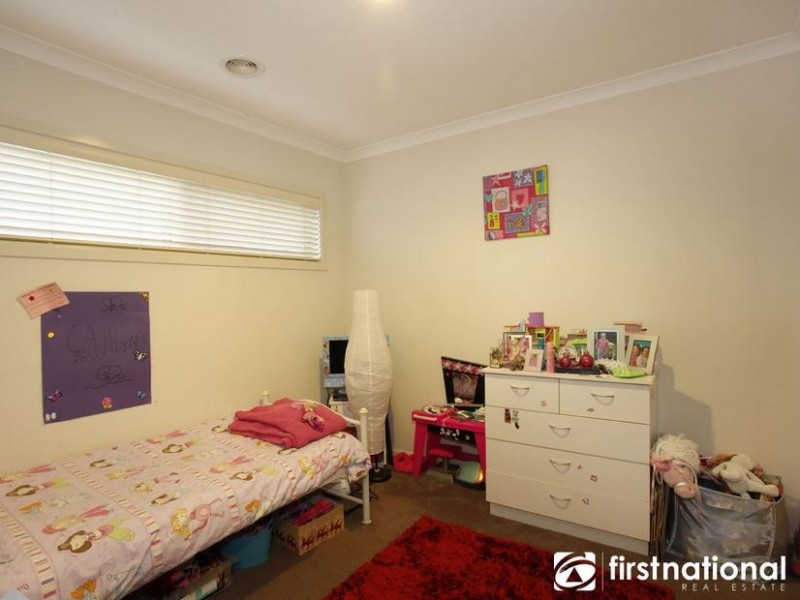 4 Blandford Crescent, Narre Warren South VIC 3805