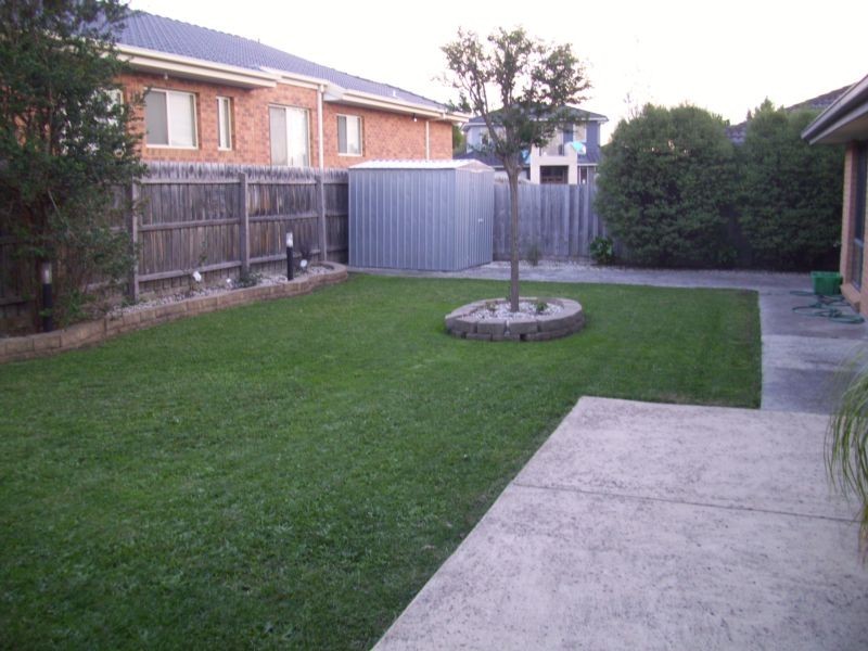 116 Hinrichsen Drive, Hallam VIC 3803