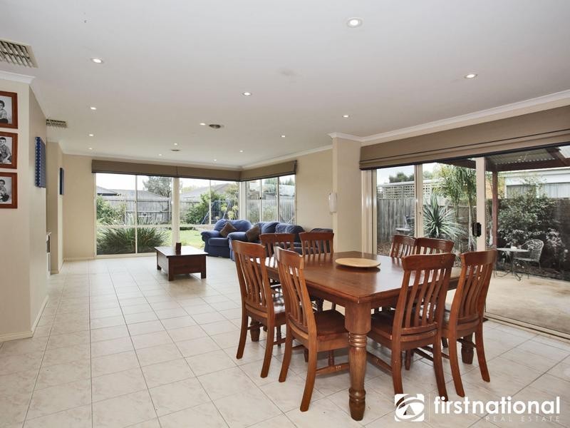 7 Woodrow Court, Narre Warren VIC 3805