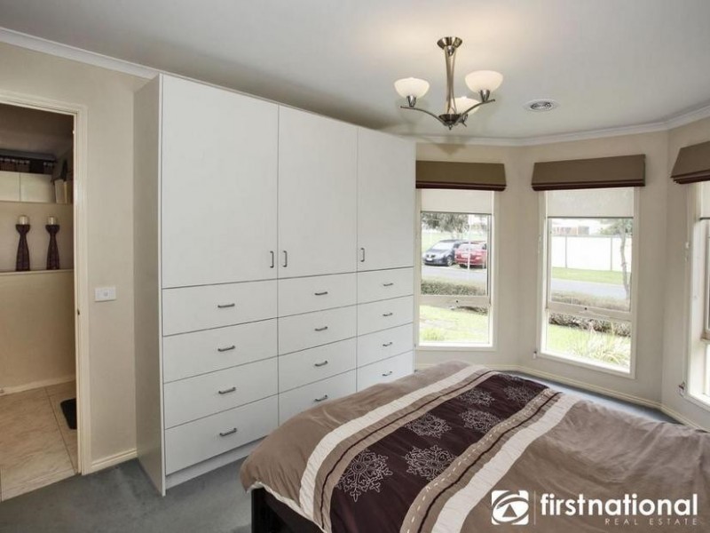 7 Woodrow Court, Narre Warren VIC 3805