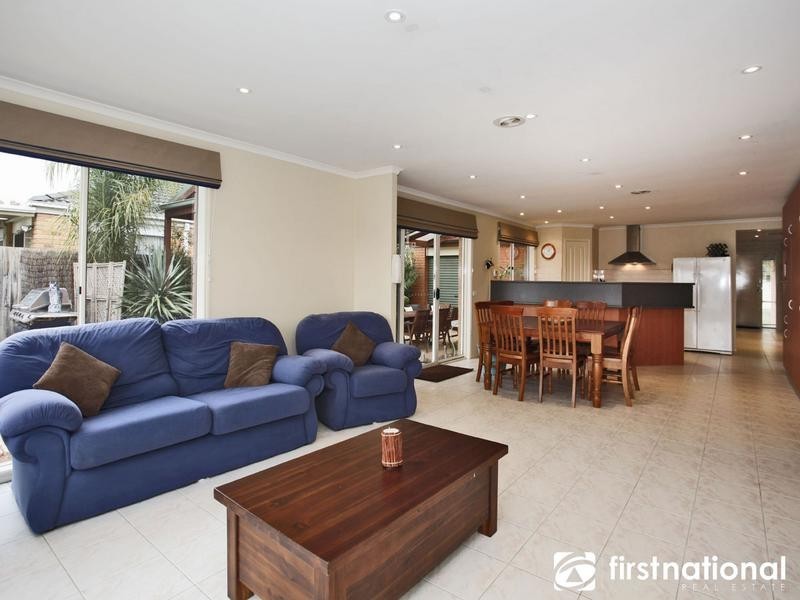 7 Woodrow Court, Narre Warren VIC 3805