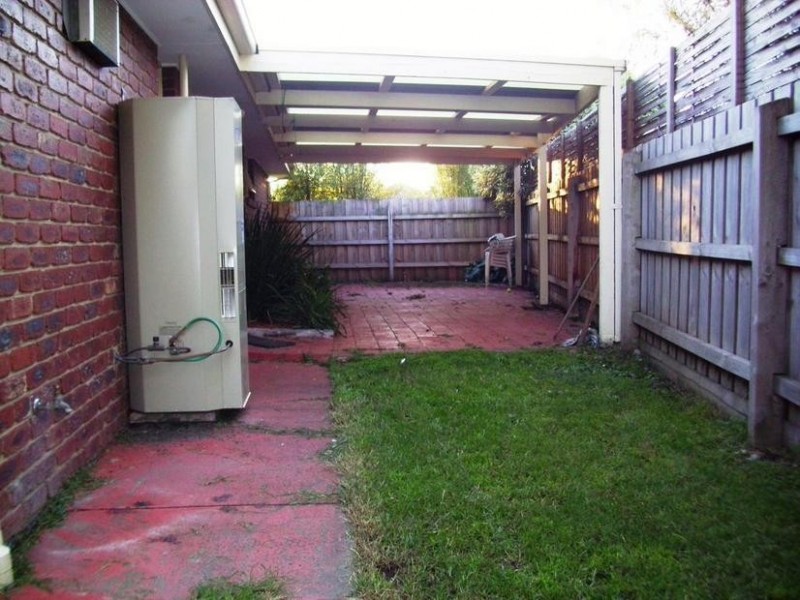 10 Garryowen Crescent, Narre Warren VIC 3805