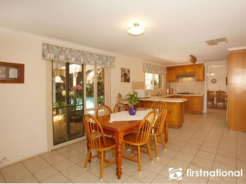 1 Savanna Court, Berwick VIC 3806