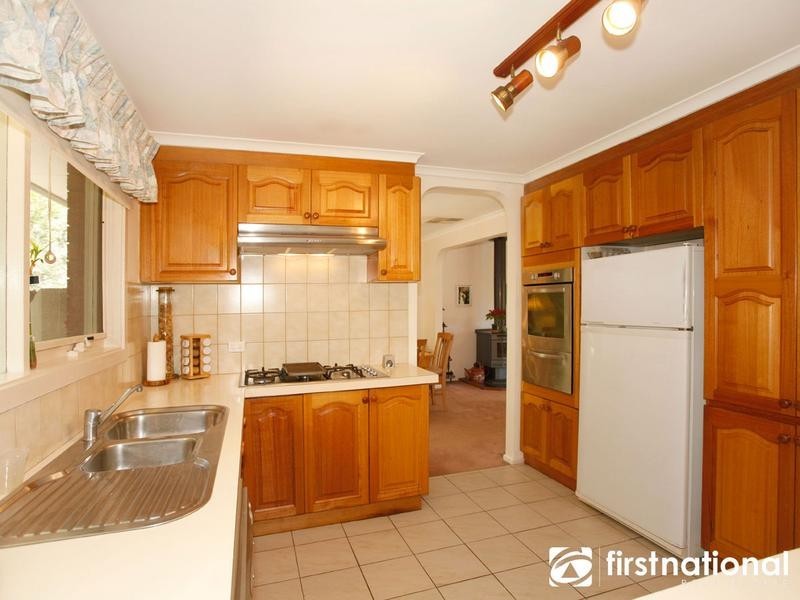 1 Savanna Court, Berwick VIC 3806