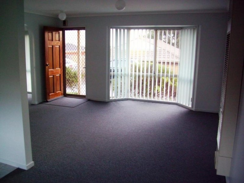 2/8 Palm Way, Narre Warren South VIC 3805