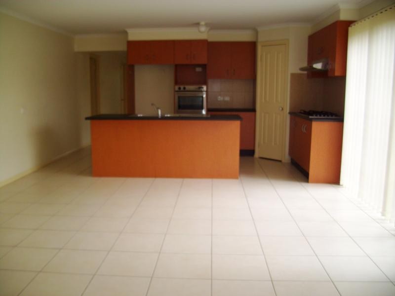 2 Pineview Court, Narre Warren South VIC 3805