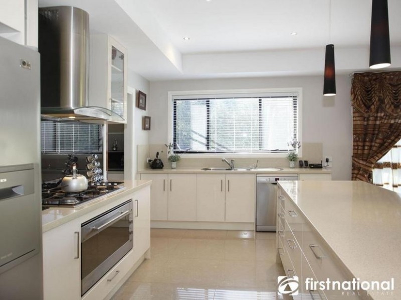 88 Marisa Crescent, Berwick VIC 3806