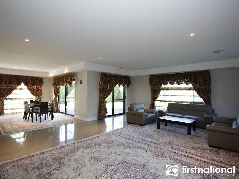 88 Marisa Crescent, Berwick VIC 3806