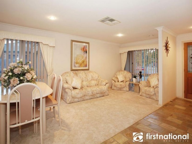 1 Susan Close, Narre Warren VIC 3805