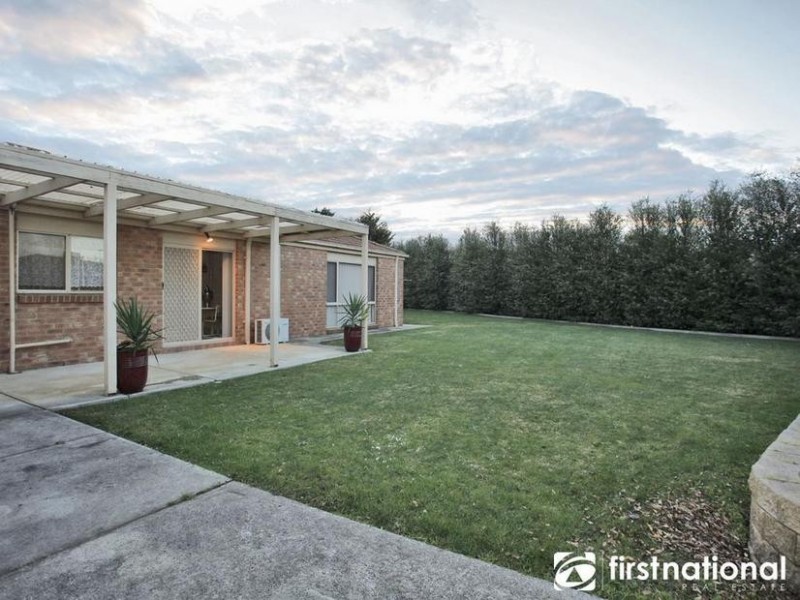 1 Susan Close, Narre Warren VIC 3805