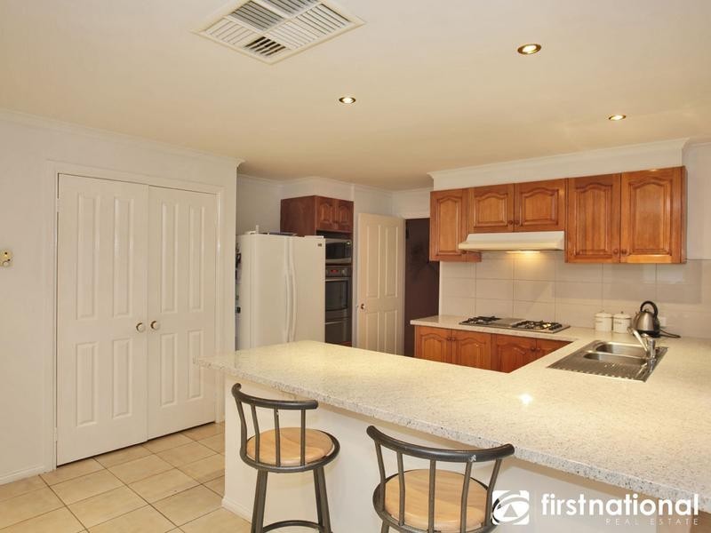 22 Dunraven Court, Narre Warren VIC 3805