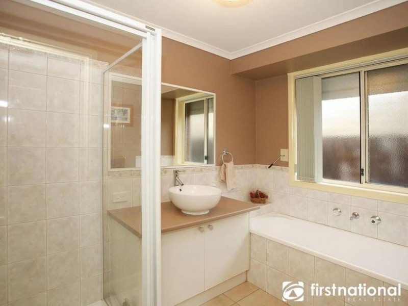 22 Dunraven Court, Narre Warren VIC 3805