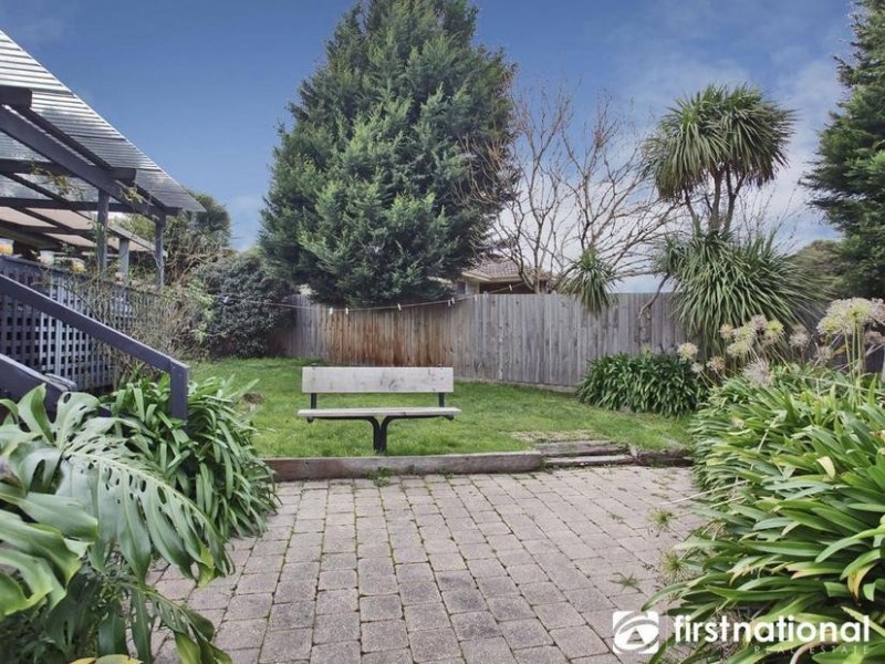 30 Franleigh Drive, Narre Warren VIC 3805