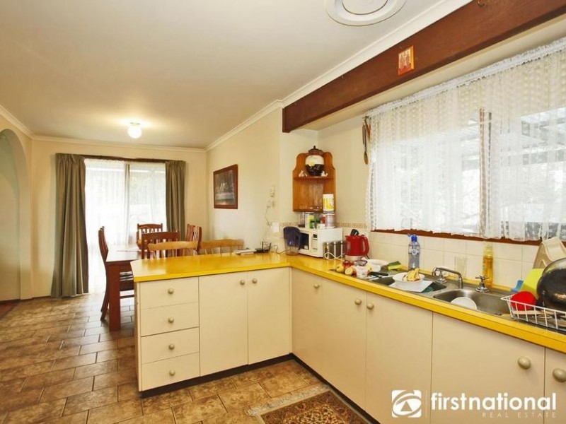 30 Franleigh Drive, Narre Warren VIC 3805