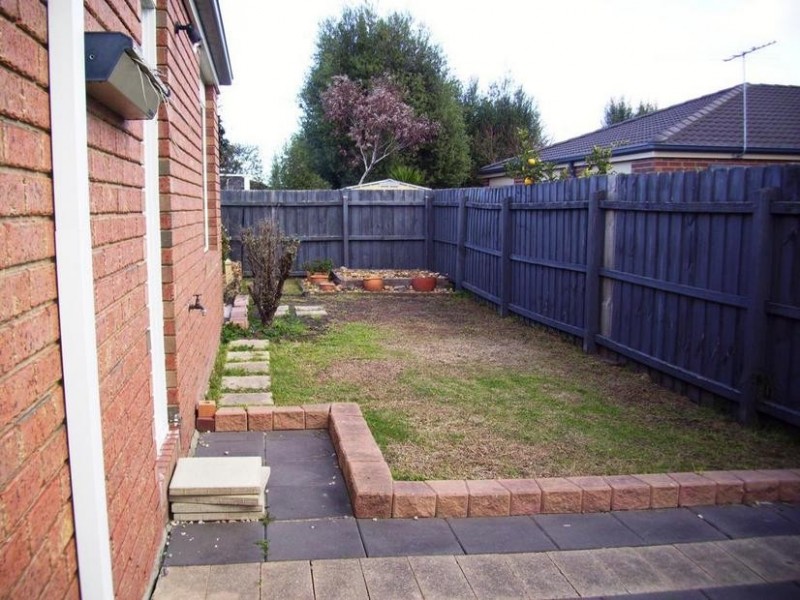 7 Cadell Place, Berwick VIC 3806