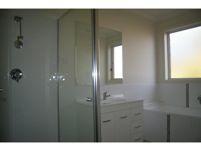 5 Greta Court, Pakenham VIC 3810