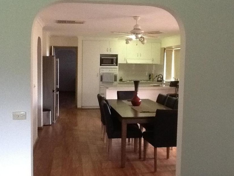 32 Browtop Road, Narre Warren VIC 3805