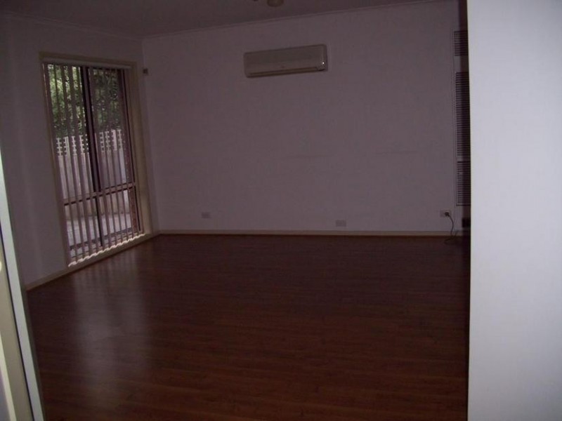 11 Amber Crescent, Narre Warren VIC 3805