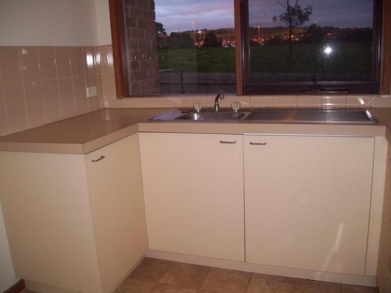 24/7-9 Denise Court, Narre Warren VIC 3805