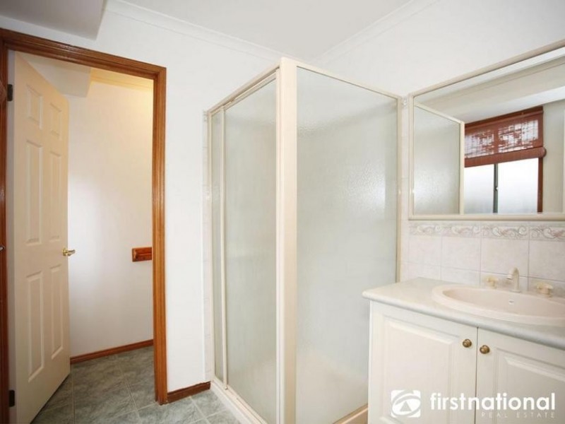 6 Kevin Close, Beaconsfield VIC 3807