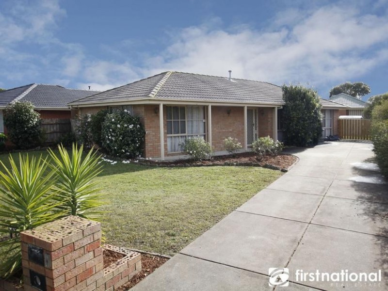 6 Ireland Avenue, Narre Warren VIC 3805