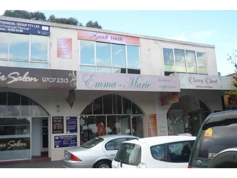 4/5/4 Blackburne Square, Berwick VIC 3806