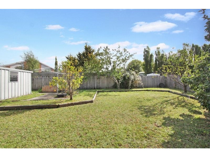 16 Rozzy Parade, Narre Warren VIC 3805