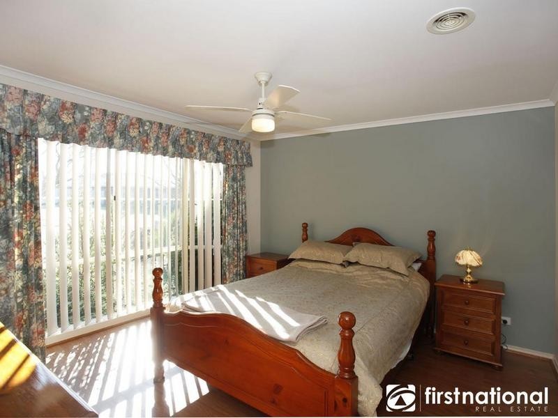 48 Earlsfield Drive, Berwick VIC 3806