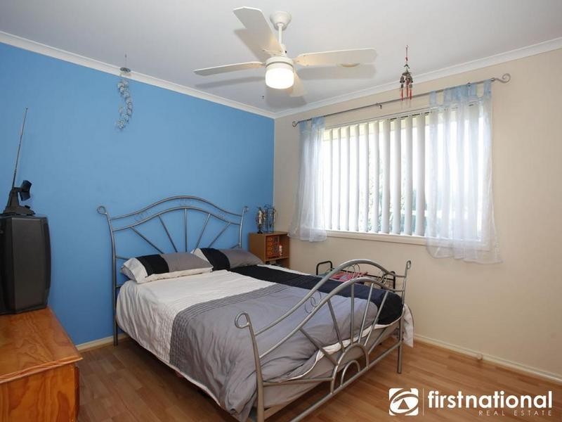 48 Earlsfield Drive, Berwick VIC 3806