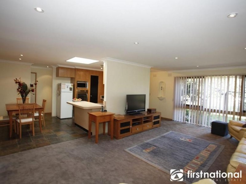 81 Prospect Hill Road, Narre Warren VIC 3805