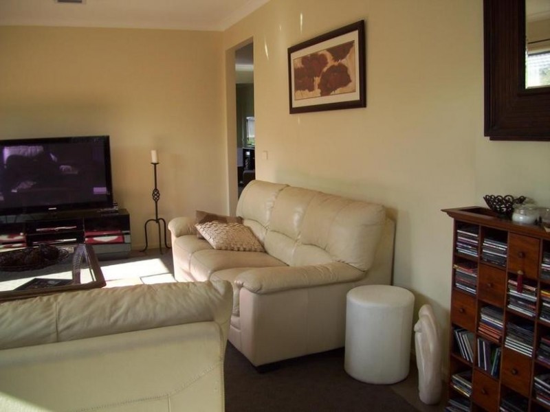 2 Riflebird Avenue, Narre Warren VIC 3805