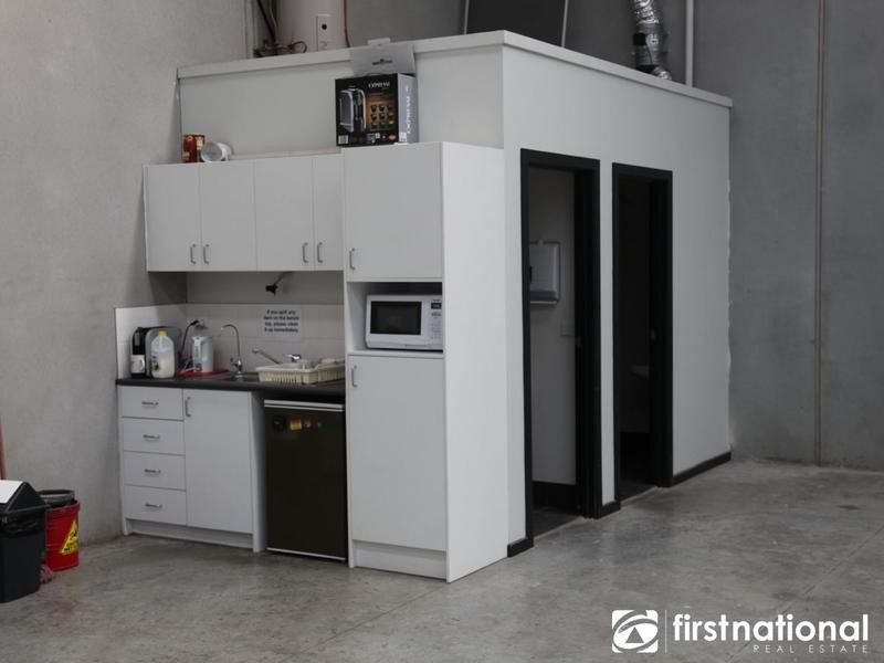 76 Wedgewood Road, Hallam VIC 3803