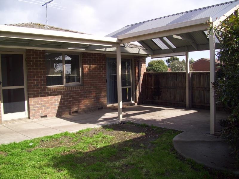 30 Norfolk Drive, Narre Warren VIC 3805