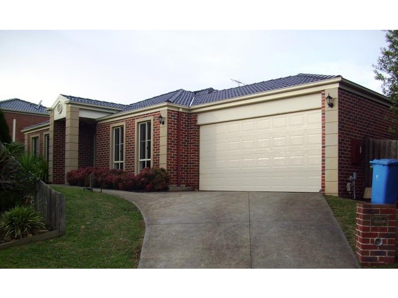 2 Asti Place, Berwick VIC 3806