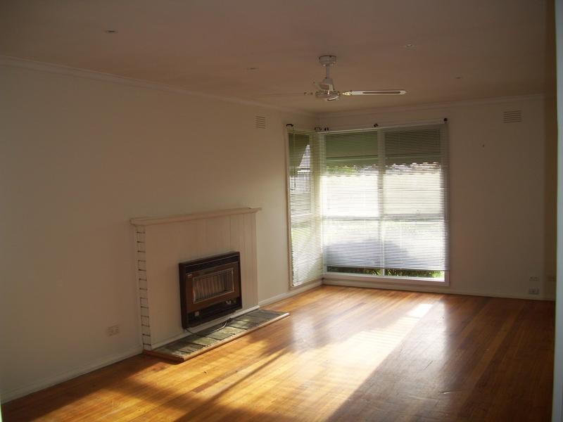 50 Sweetgum Avenue, Narre Warren VIC 3805