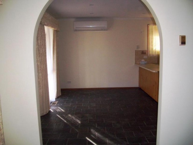 30 Fleetwood Drive, Narre Warren VIC 3805