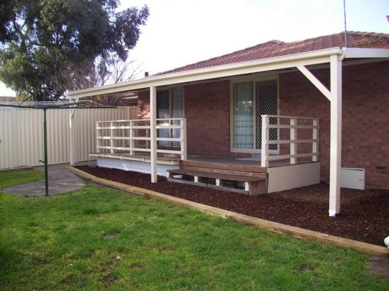 30 Fleetwood Drive, Narre Warren VIC 3805