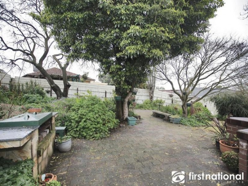 55 Charles Avenue, Hallam VIC 3803