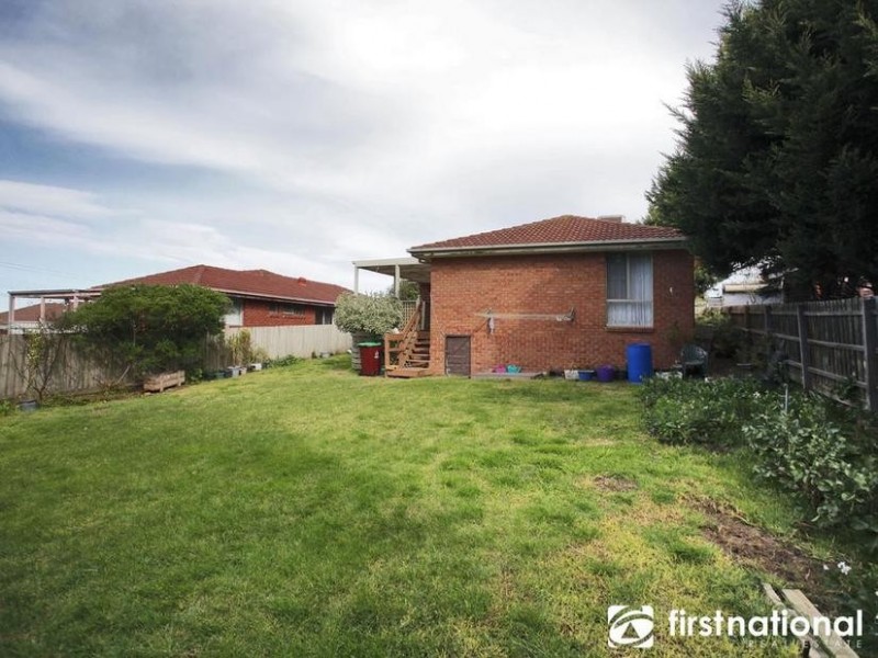 81 George Chudleigh Drive, Hallam VIC 3803