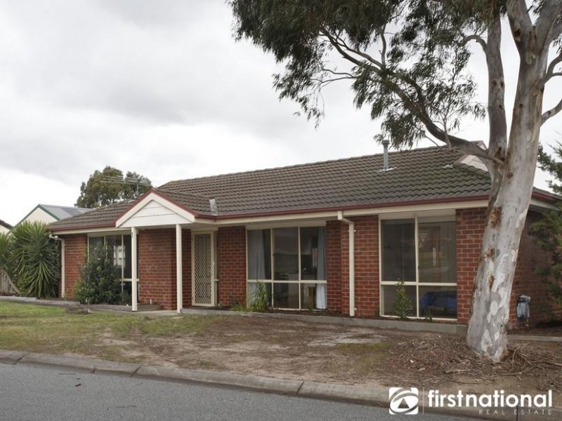 1 Swan Court, Narre Warren South VIC 3805