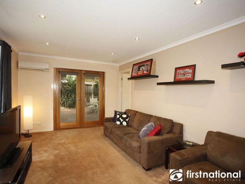 1 Swan Court, Narre Warren South VIC 3805