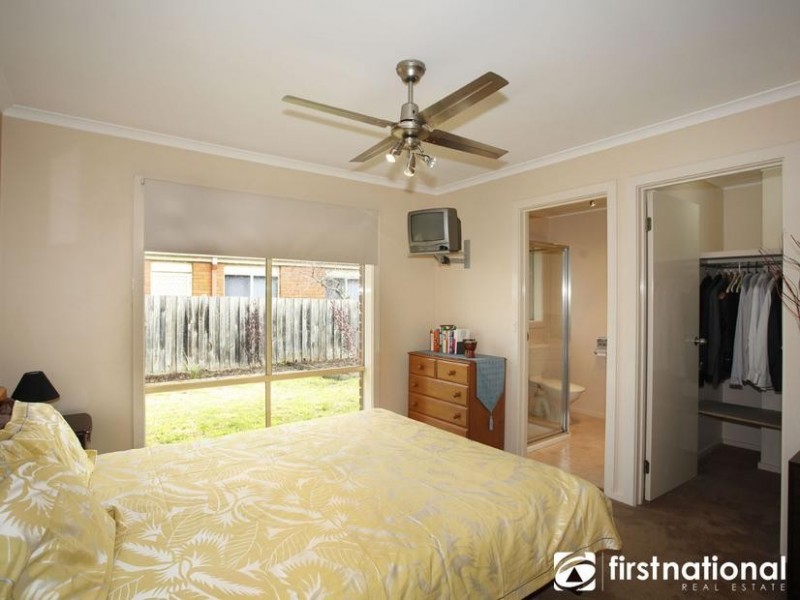 1 Swan Court, Narre Warren South VIC 3805