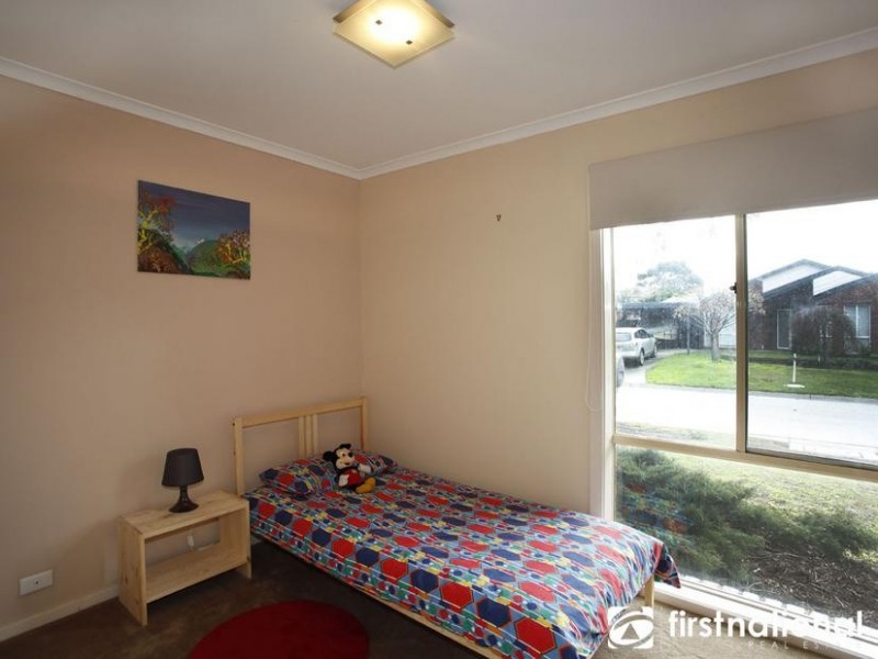 1 Swan Court, Narre Warren South VIC 3805