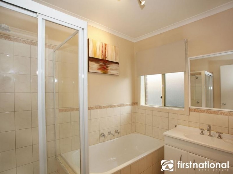 1 Swan Court, Narre Warren South VIC 3805